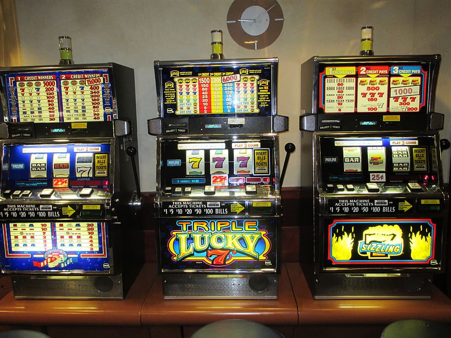 Essential Things You Need to Know about Online Slot And Gambling 